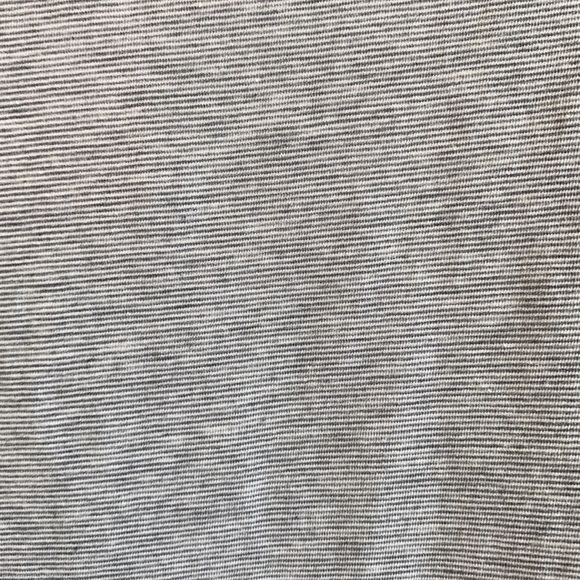 Lululemon physically fit 3/4 sleeve - Picture 4 of 5